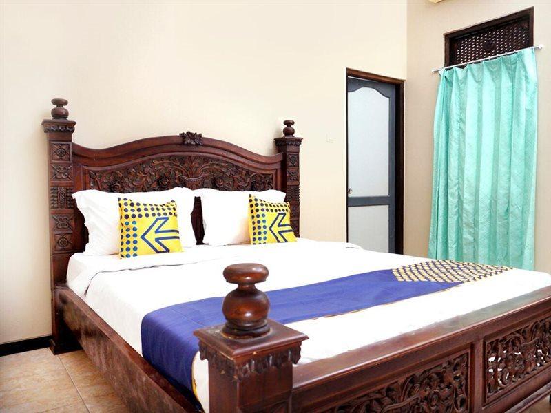 Spot On 2629 Duta Karimun Hotel Karimunjawa Buitenkant foto