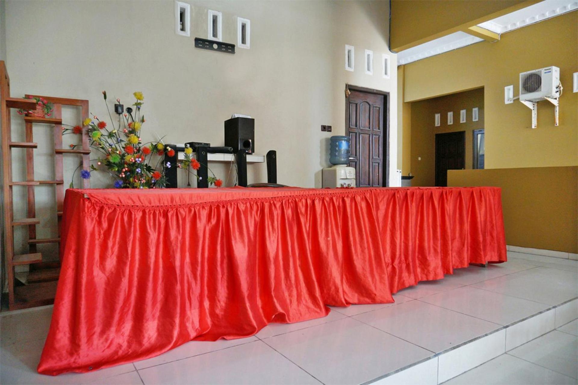 Spot On 2629 Duta Karimun Hotel Karimunjawa Buitenkant foto